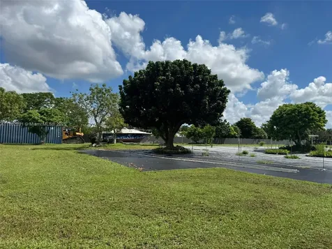 30-68-21-000-3050 0 Homestead FL 33031