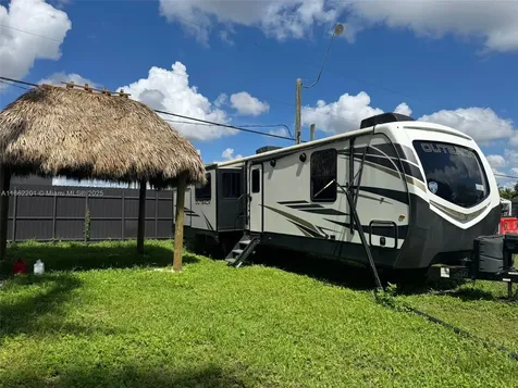 30-68-21-000-3050 0 Homestead FL 33031
