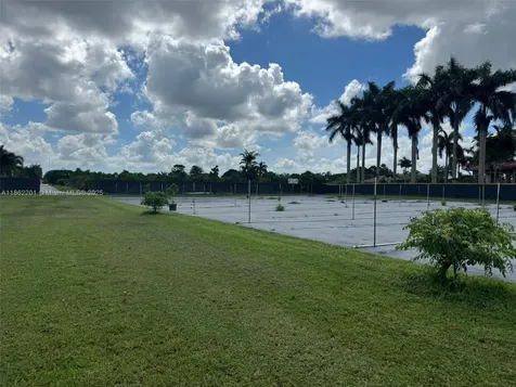 30-68-21-000-3050 0 Homestead FL 33031