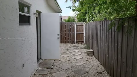 4641 NE 1st Avenue Deerfield Beach FL 33064