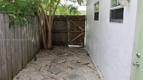4641 NE 1st Avenue Deerfield Beach FL 33064