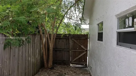 4641 NE 1st Avenue Deerfield Beach FL 33064