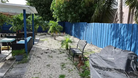 4641 NE 1st Avenue Deerfield Beach FL 33064