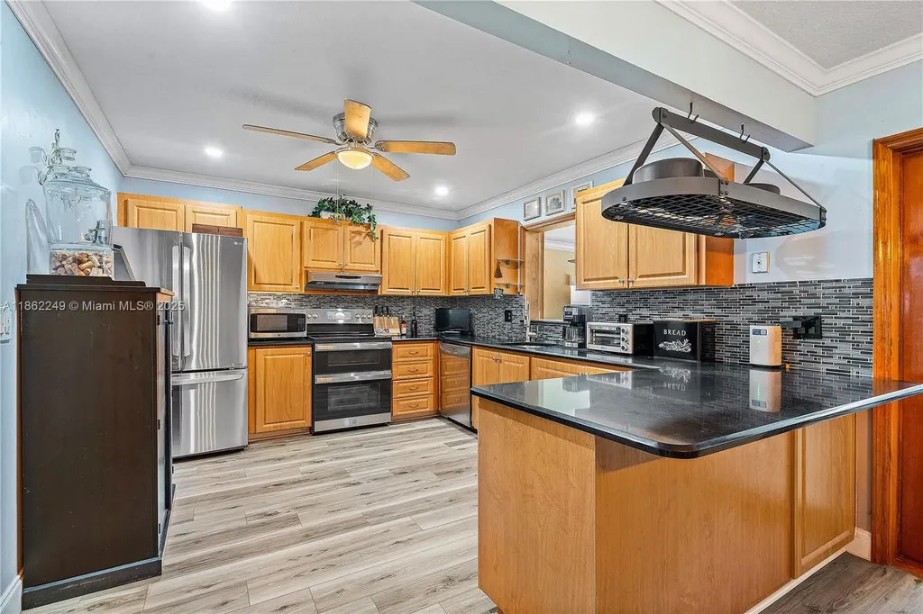 3127 NW 68th Street Fort Lauderdale FL 33309