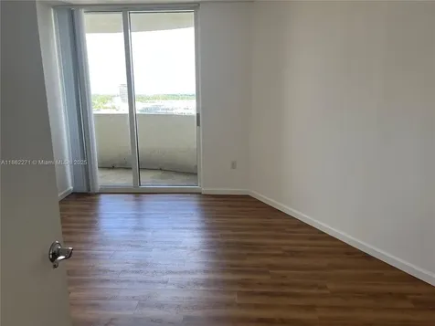 19501 W Country Club Drive Aventura FL 33180