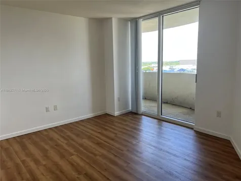 19501 W Country Club Drive Aventura FL 33180