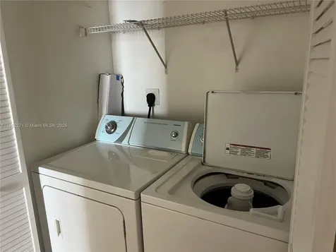 19501 W Country Club Drive Aventura FL 33180