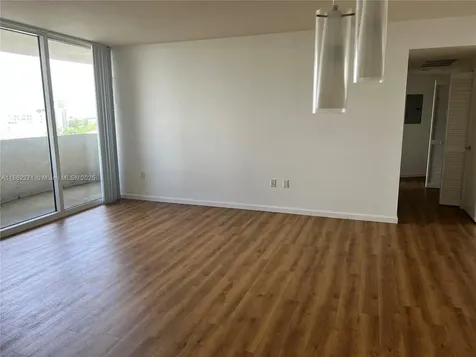 19501 W Country Club Drive Aventura FL 33180