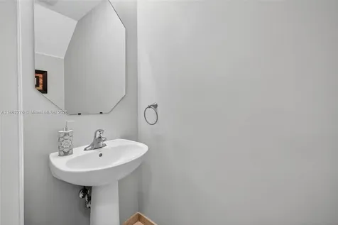 4759 Cypress Street Coconut Creek FL 33073