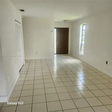 601 SW 94th Court Miami FL 33174