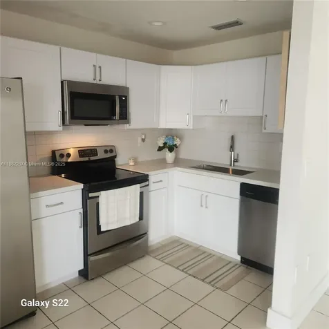 601 SW 94th Court Miami FL 33174