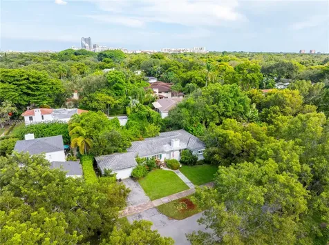 3807 Durango Street Coral Gables FL 33134