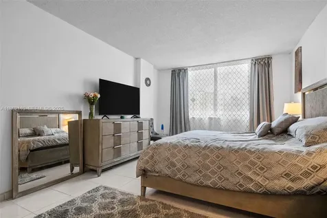 300 Bayview Drive Sunny Isles Beach FL 33160