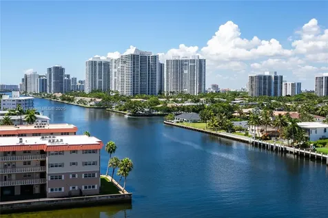 2017 S Ocean Drive Hallandale Beach FL 33009