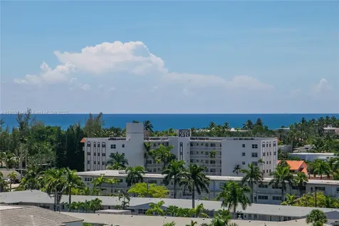 2017 S Ocean Drive Hallandale Beach FL 33009