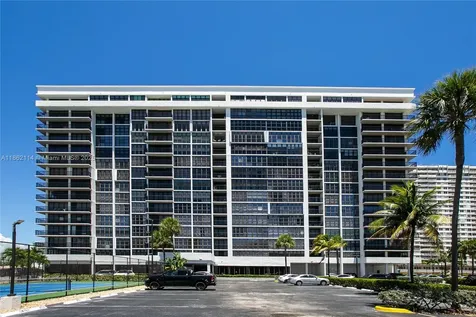 2017 S Ocean Drive Hallandale Beach FL 33009