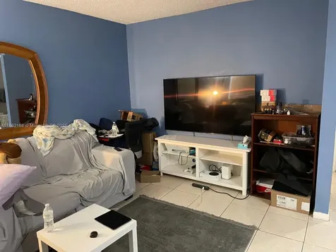 5162 NE 6th Avenue Oakland Park FL 33334