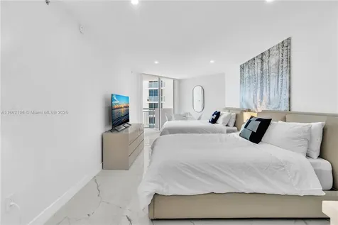 17375 Collins Avenue Sunny Isles Beach FL 33160