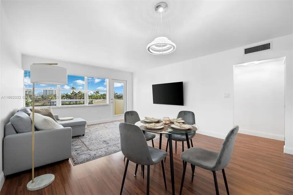 401 Golden Isles Drive Hallandale Beach FL 3010