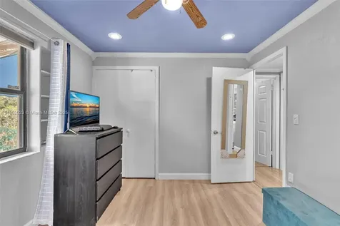 1510 NW 11th Place Fort Lauderdale FL 33311