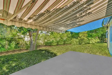 1510 NW 11th Place Fort Lauderdale FL 33311