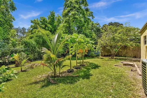 1510 NW 11th Place Fort Lauderdale FL 33311