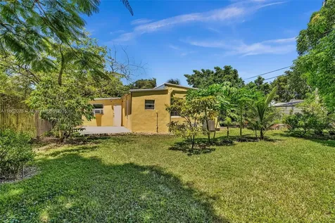 1510 NW 11th Place Fort Lauderdale FL 33311