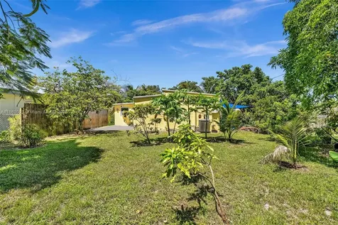 1510 NW 11th Place Fort Lauderdale FL 33311