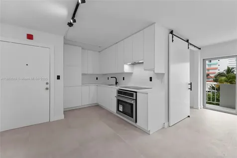 240 Collins Avenue Miami Beach FL 33139