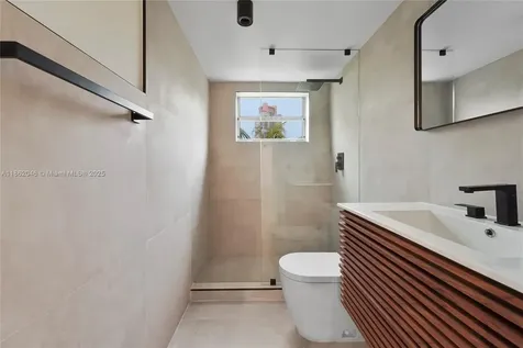 240 Collins Avenue Miami Beach FL 33139