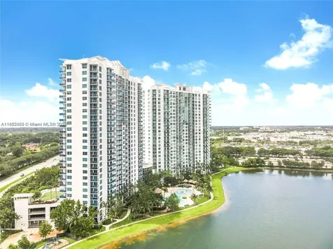 2681 N Flamingo Road Sunrise FL 33323