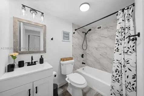 400 Kings Point Drive Sunny Isles Beach FL 33160