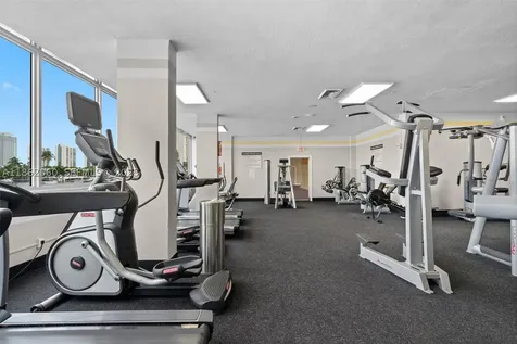 400 Kings Point Drive Sunny Isles Beach FL 33160
