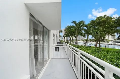 400 Kings Point Drive Sunny Isles Beach FL 33160