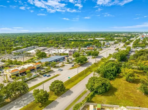 12253 S Dixie Highway Pinecrest FL 33156