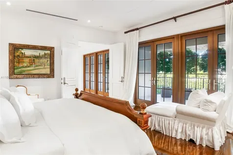 365 Gulf Road Key Biscayne FL 33149