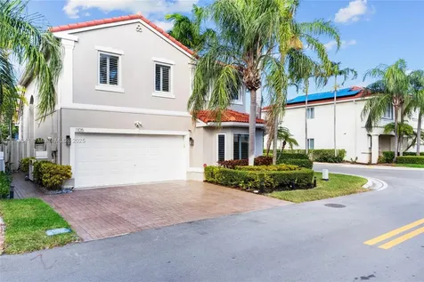 1105 Pin Oak Street Hollywood FL 33019