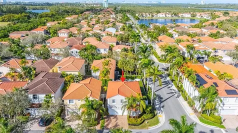 1105 Pin Oak Street Hollywood FL 33019
