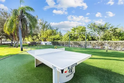 1105 Pin Oak Street Hollywood FL 33019