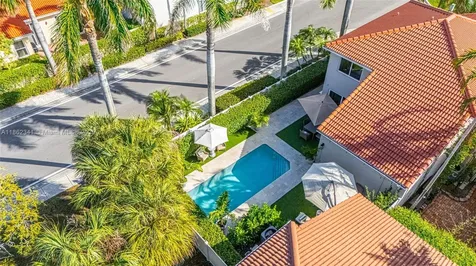 1105 Pin Oak Street Hollywood FL 33019