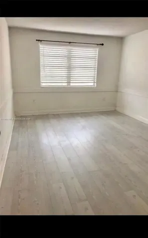 1225 NE 124th Street North Miami FL 33161