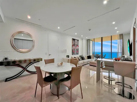 Bal Harbour FL 33154