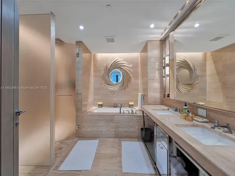 Bal Harbour FL 33154