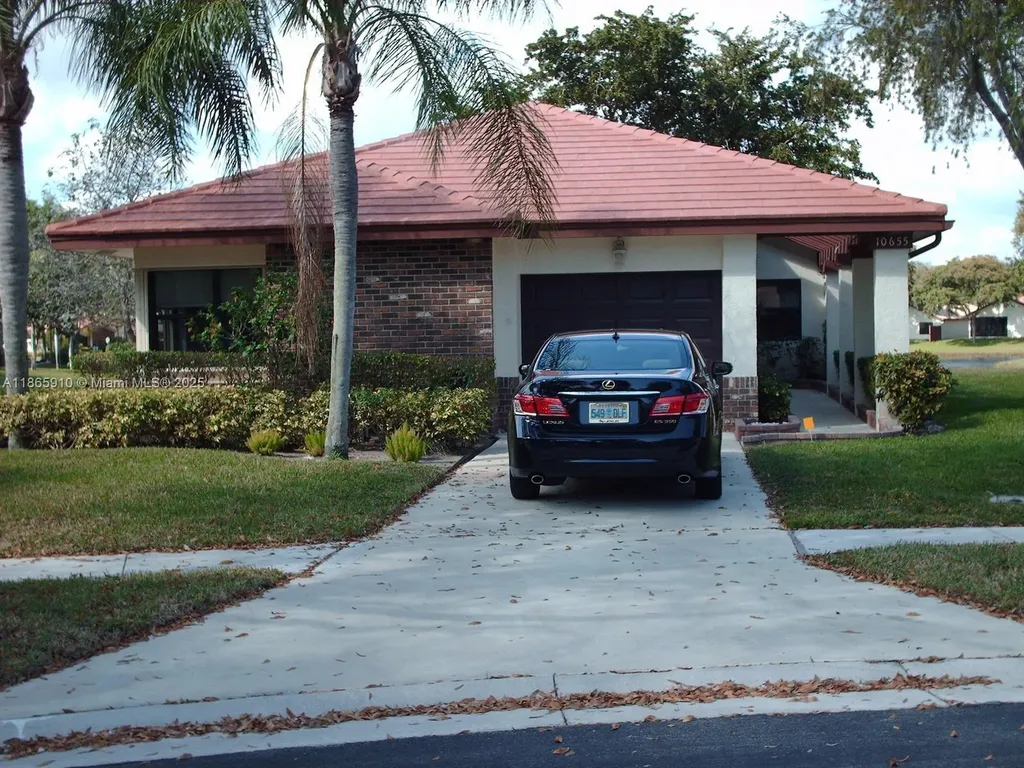 10655 Skyflower Way Boynton Beach FL 33436