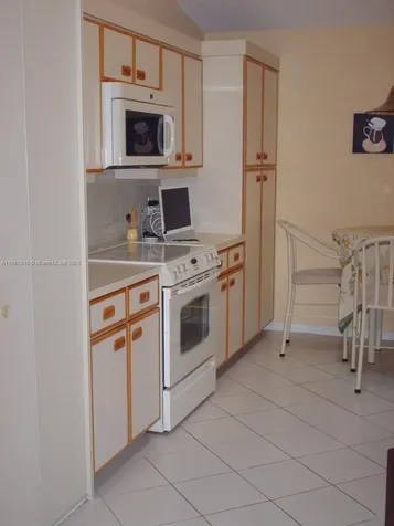 10655 Skyflower Way Boynton Beach FL 33436