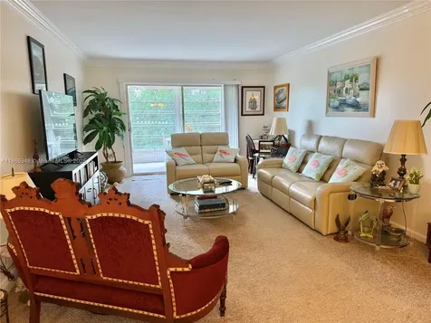2405 Antigua Circle Coconut Creek FL 33066