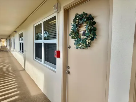 2405 Antigua Circle Coconut Creek FL 33066