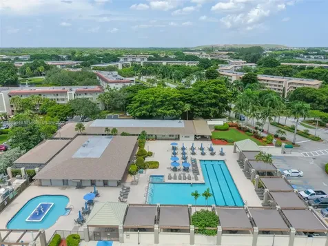2405 Antigua Circle Coconut Creek FL 33066