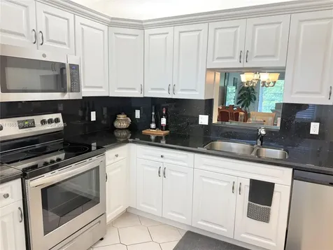 2405 Antigua Circle Coconut Creek FL 33066