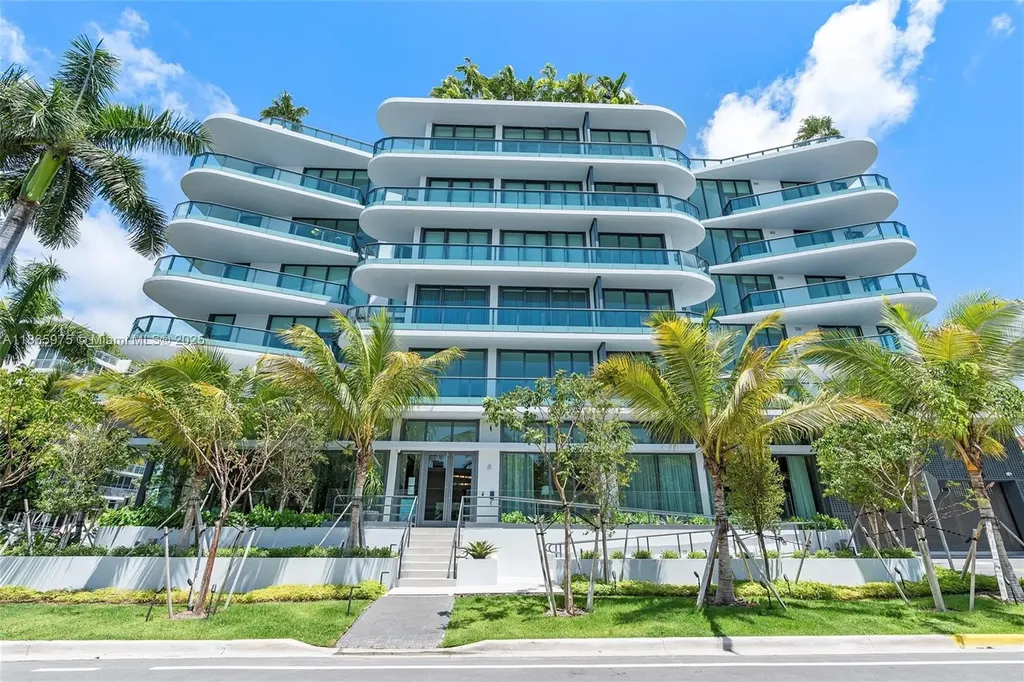 9901 W Bay Harbor Drive Bay Harbor Islands FL 33154
